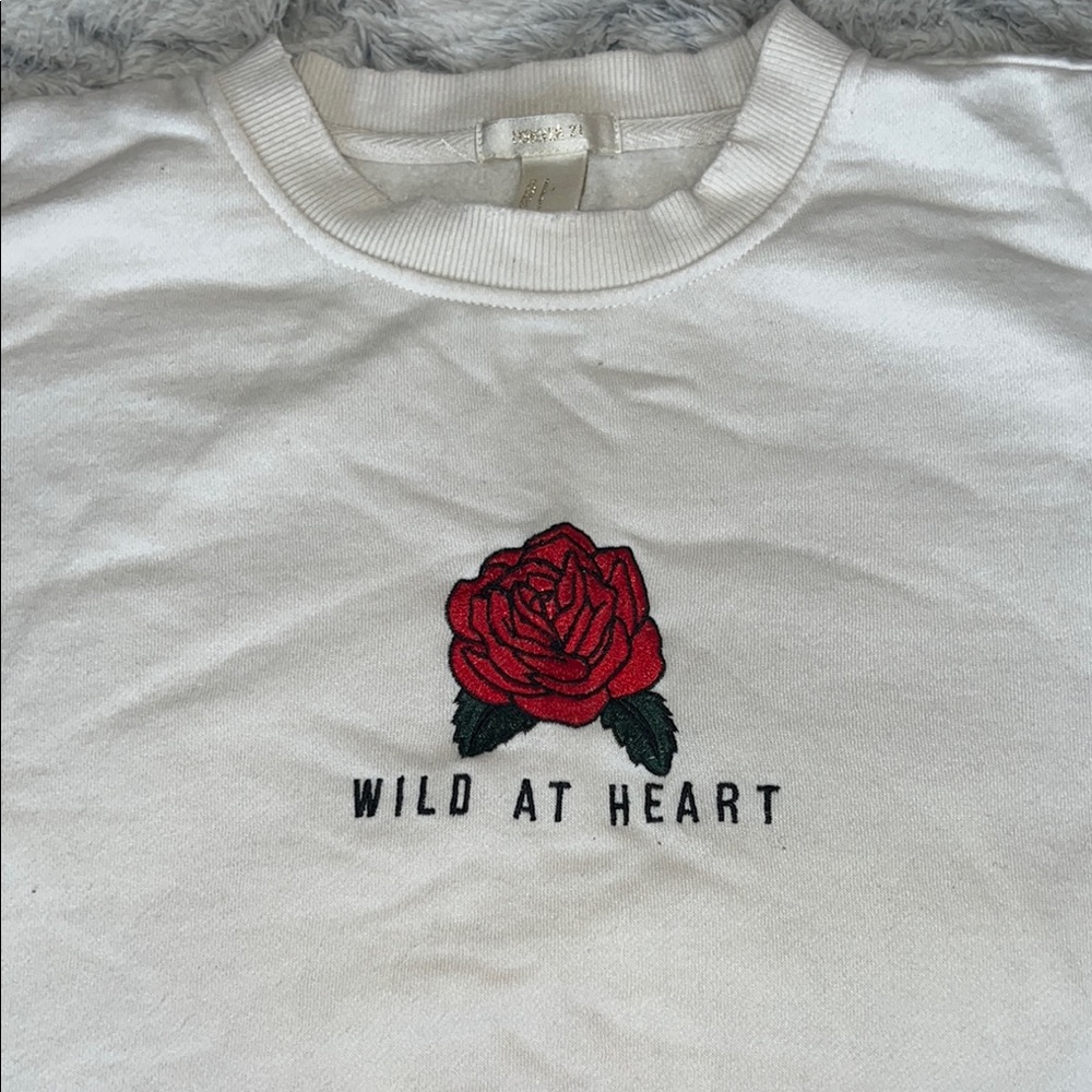 White Crop sweatshirt with Red Rose Embroidery
